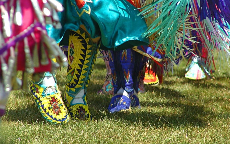 Colourful, dancing 